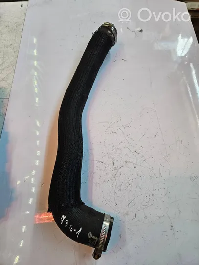 Opel Vivaro EGR valve line/pipe/hose 9807540580