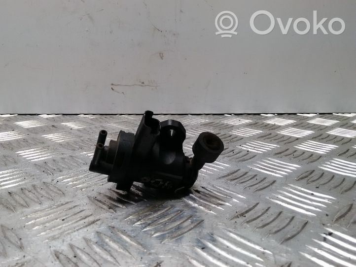 Peugeot 406 Vacuum valve 9635704380