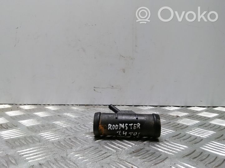 Skoda Roomster (5J) Jäähdytysnesteletku 1C0121438A
