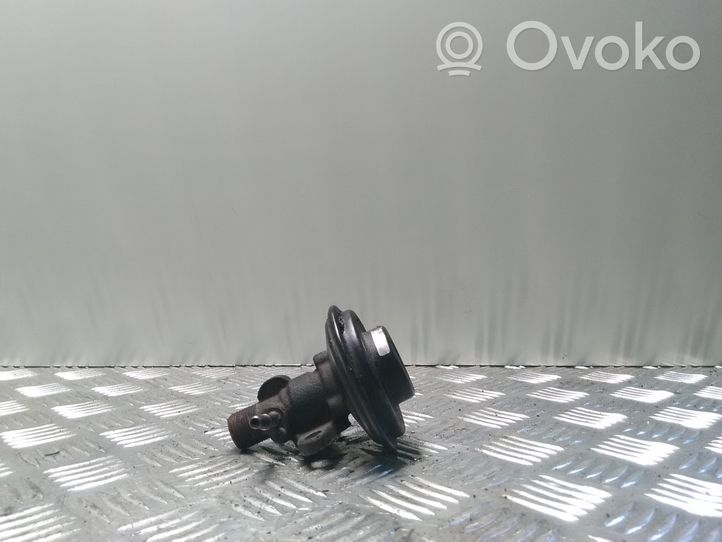 Toyota RAV 4 (XA10) Valvola EGR 2562074300