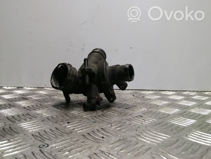 Mercedes-Benz Vito Viano W639 Thermostat/thermostat housing A6512000615