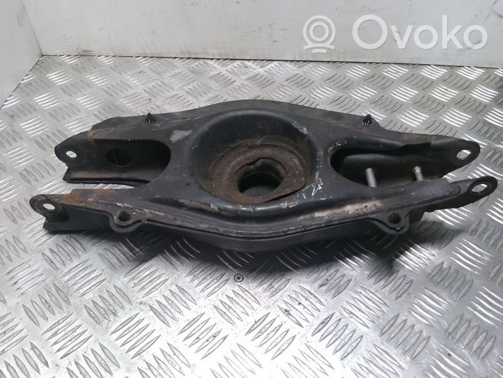 Mercedes-Benz C AMG W204 Ressort hélicoïdal, support jambe de force A2043521688