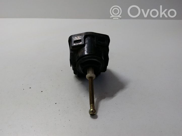 Audi A6 S6 C4 4A Moteur de réglage du niveau des phares 4A0941295