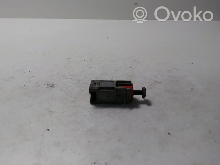 Opel Astra H Sensore del pedale della frizione 55701396