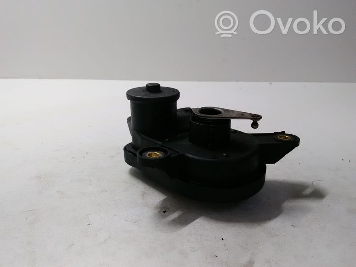 Mercedes-Benz E W210 Attuatore/motore della valvola del collettore di aspirazione A6131500494Q22