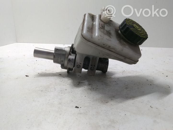 Toyota Aygo AB10 Główny cylinder hamulca 0204Y21822