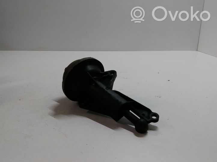 Ford Mondeo Mk III Valve vacuum 1S7G9L492