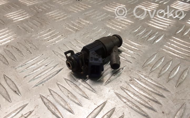 Volkswagen Bora Injecteur de carburant 06A906031C