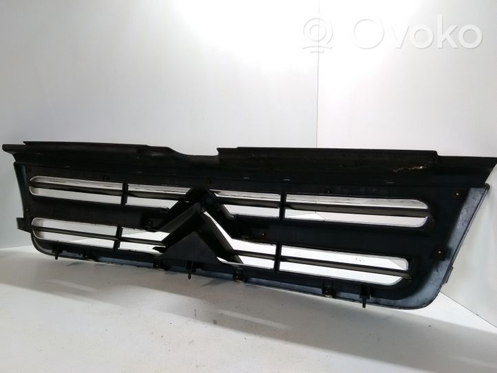 Citroen Jumper Grille calandre supérieure de pare-chocs avant 1304699070