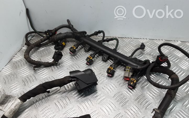 Opel Corsa D Wiązka przewodów silnika 00552074140