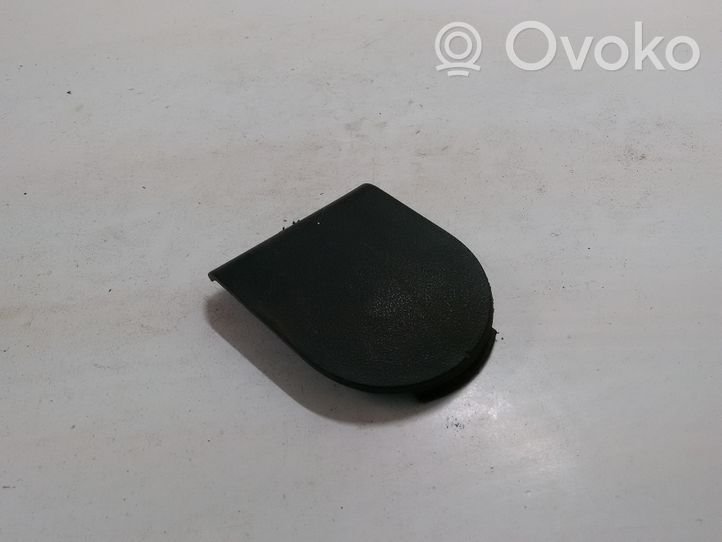 Ford Focus Tappo/coprigancio di traino paraurti posteriore YS41A17K922