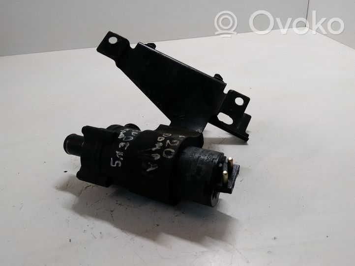 Mercedes-Benz C W202 Pompe à eau de liquide de refroidissement 0018351364