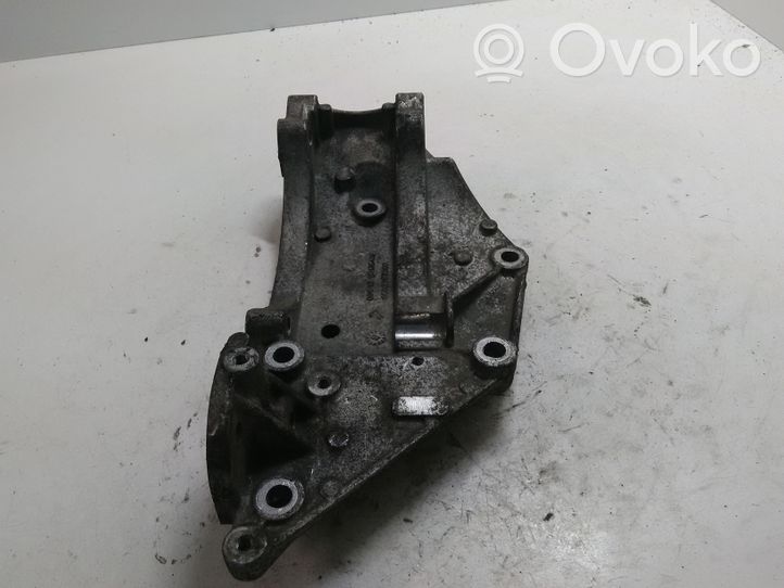 Citroen C4 Grand Picasso Generator/alternator bracket 9682367380