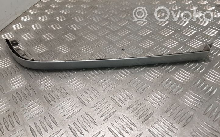 Mercedes-Benz C W202 Rivestimento sotto il faro/fanale 2028260577