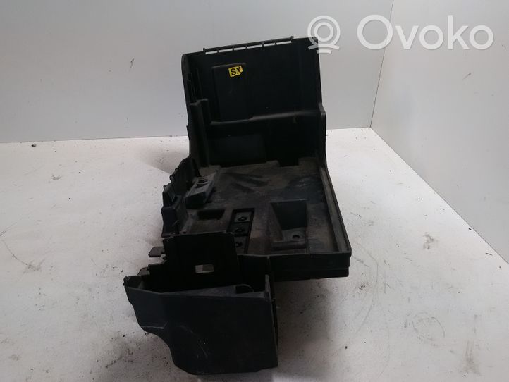 Opel Vectra C Battery tray 24413805
