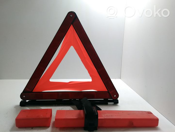 Volkswagen Golf VI Emergency warning sign 1K0860250