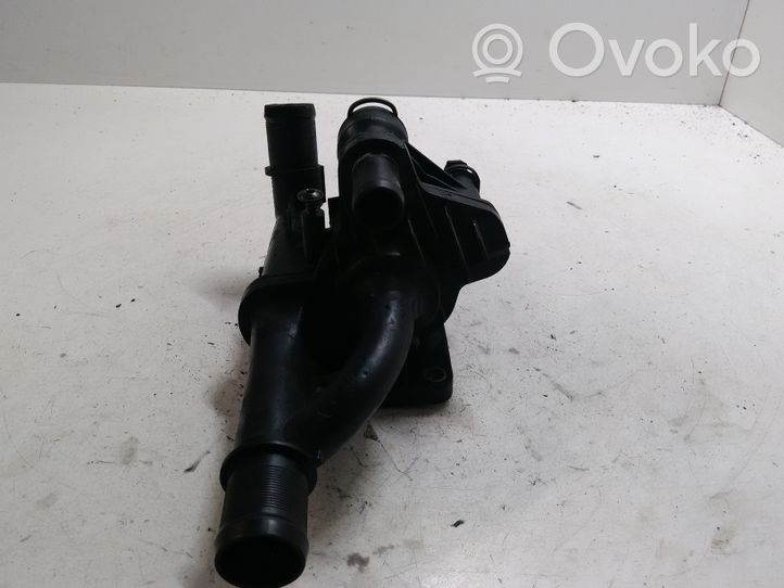 Citroen C5 Termostaatin kotelo 9670253780