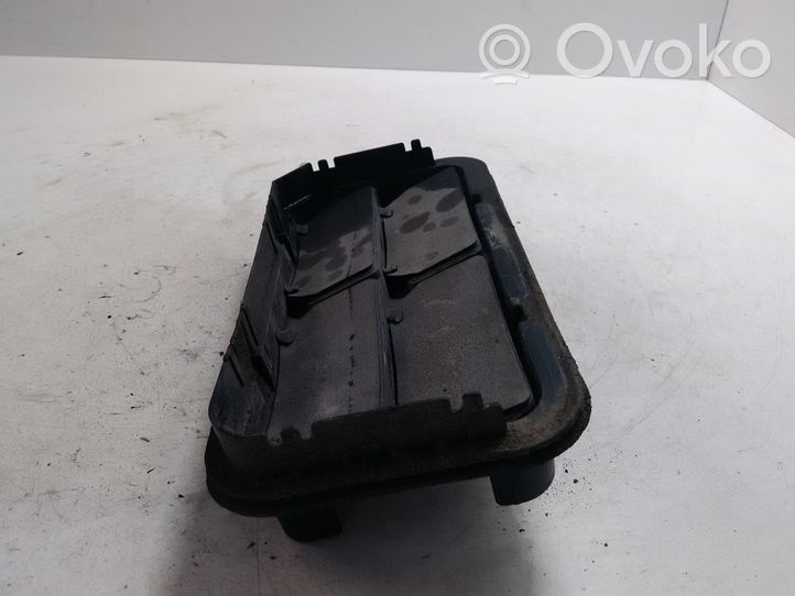 Opel Insignia A Évent de pression de quart de panneau 13502040