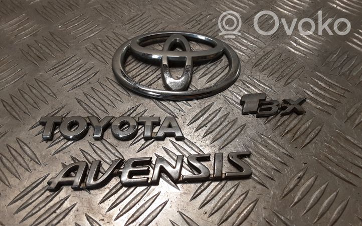 Toyota Avensis T250 Gamintojo ženkliukas/ modelio raidės 7543105050