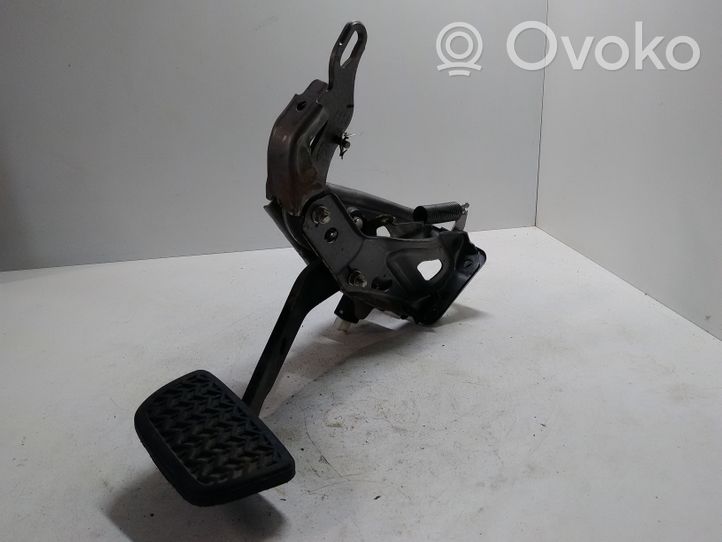 Toyota Land Cruiser (J150) Brake pedal 