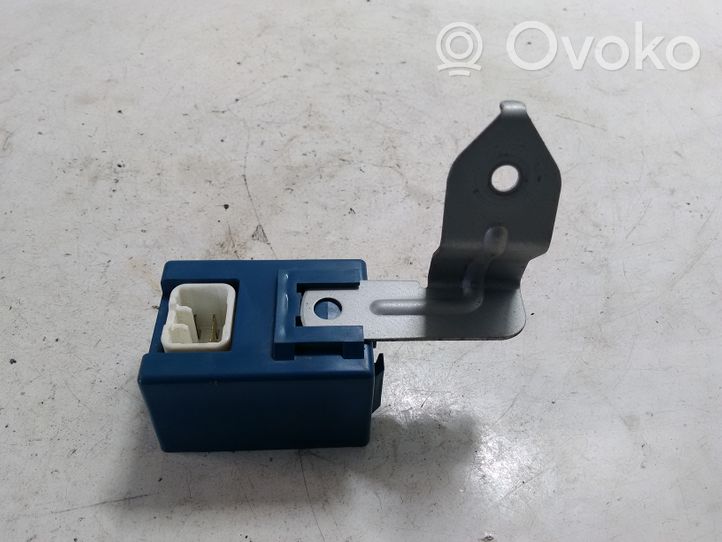 Toyota Prius (XW20) Window wiper relay 8594047010