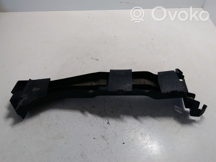 Volkswagen Caddy Kita variklio skyriaus detalė 1K0971615BL