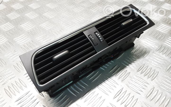 Audi A4 Allroad Dash center air vent grill 8T1820951C