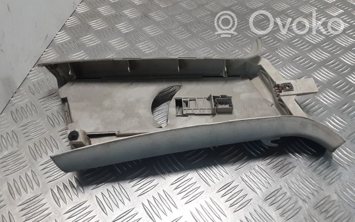 Volkswagen Golf VI Rivestimento montante (B) (superiore) 1K0868311