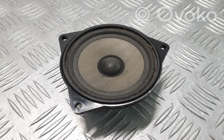 BMW X1 E84 Enceinte de porte arrière 65139141494