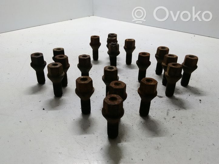 Opel Zafira A Nuts/bolts 