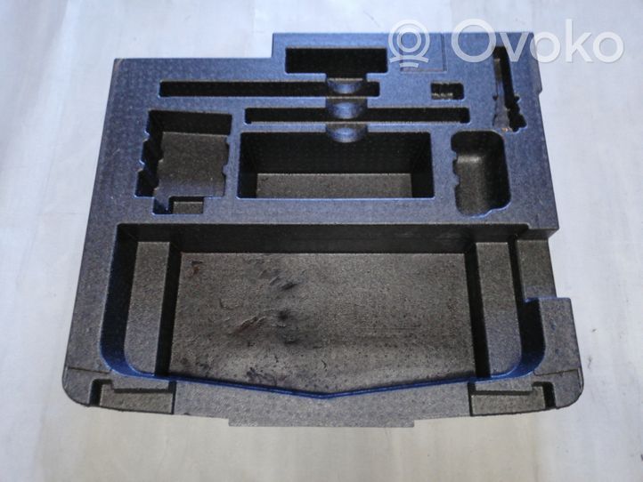 Land Rover Evoque I Boîte à outils GJ3219G381AA