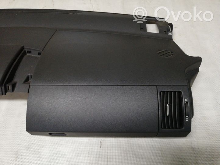 Toyota Corolla Verso AR10 Tableau de bord 553020F010