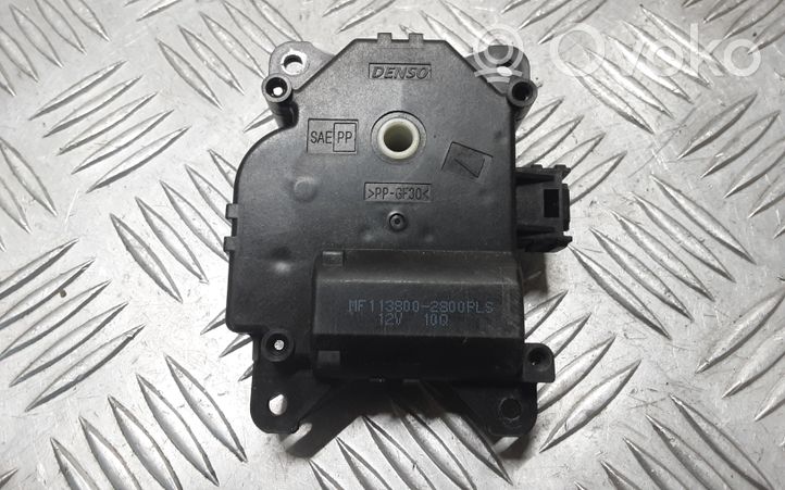 Toyota Auris E180 Moteur / actionneur de volet de climatisation 1138002800