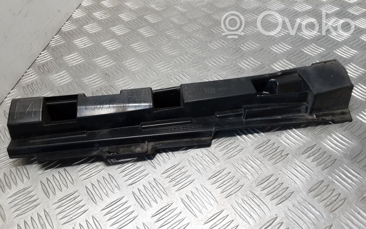 BMW 3 F30 F35 F31 Muu kynnyksen/pilarin verhoiluelementti 7256919