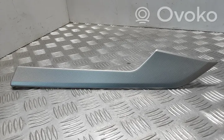 Audi A4 S4 B9 Takaoven verhoilu (käytetyt) 8W0867420