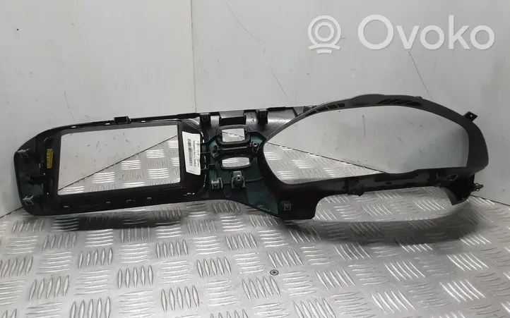 Volvo V40 Cornice cruscotto 31389535