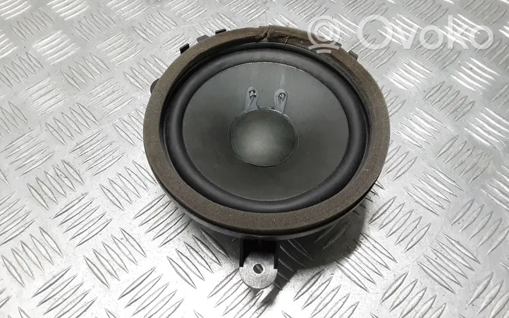 Volvo V40 Enceinte de porte arrière 30657445