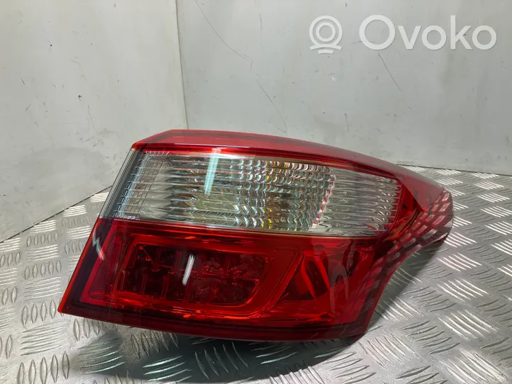 Renault Latitude (L70) Rear/tail lights 265500029R