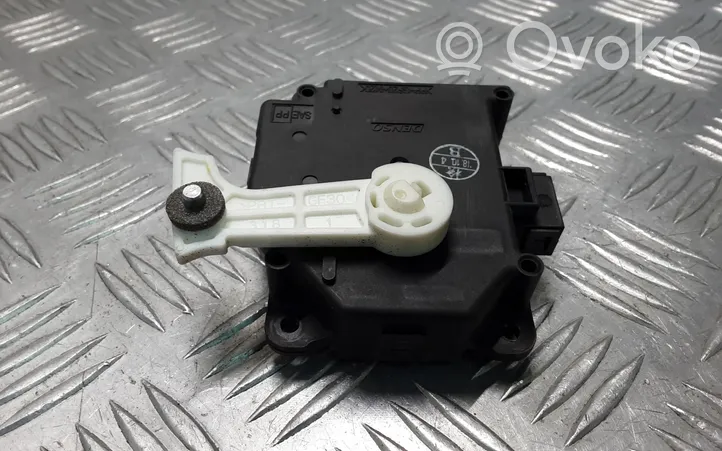 Toyota Land Cruiser (J150) Motorino attuatore aria AE0638002640