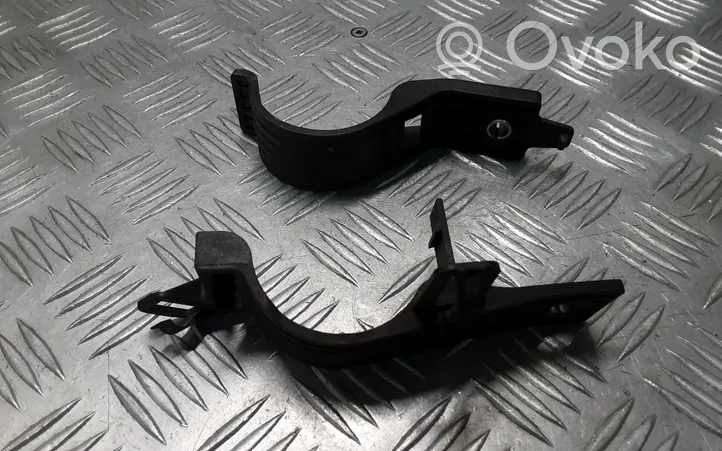 BMW X1 F48 F49 Support de montage de filtre à carburant 8591938