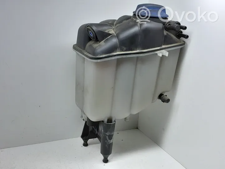 Volkswagen Phaeton Tapón del depósito de refrigerante 3D0121407J