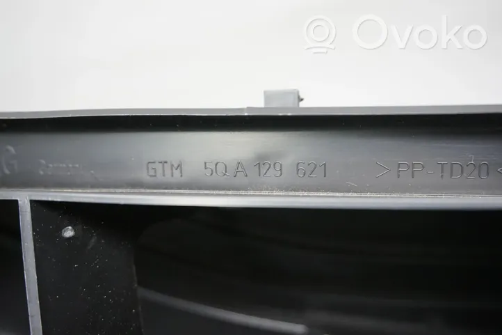 Audi A4 S4 B8 8K Pannello di supporto del radiatore (usato) 5Q0129747
