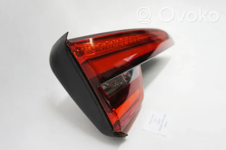 Audi A4 Allroad Luci posteriori del portellone del bagagliaio 8W9945093