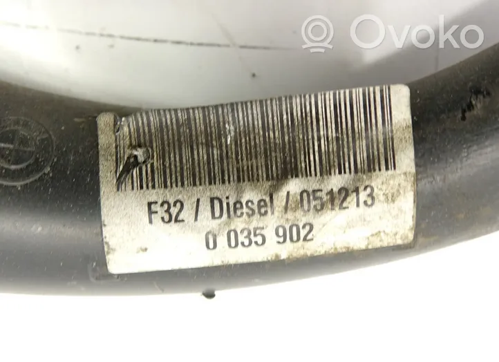 BMW 4 F32 F33 Tuyau de remplissage de réservoir de carburant 7244039