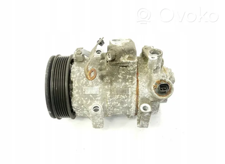 Toyota Avensis T270 Ilmastointilaitteen kompressorin pumppu (A/C) 4472601496