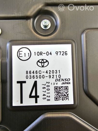Toyota RAV 4 (XA50) Kamera szyby przedniej / czołowej 8646042031