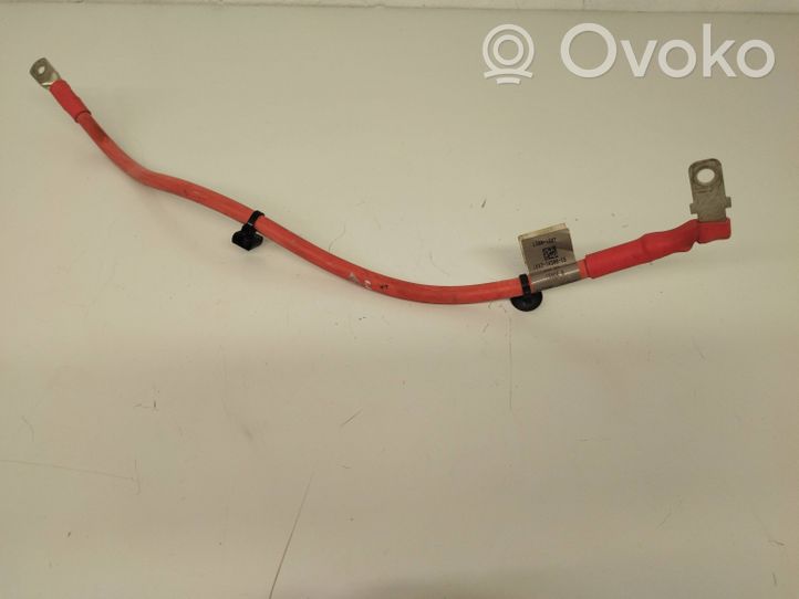 Audi Q3 8U Cable positivo (batería) J8A214300CB