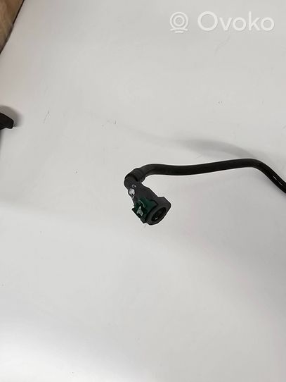 Ford Kuga II Fuel line/pipe/hose 