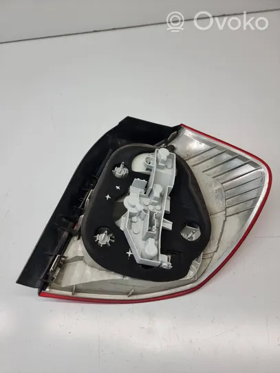 BMW 1 E81 E87 Lampa tylna 63210397034