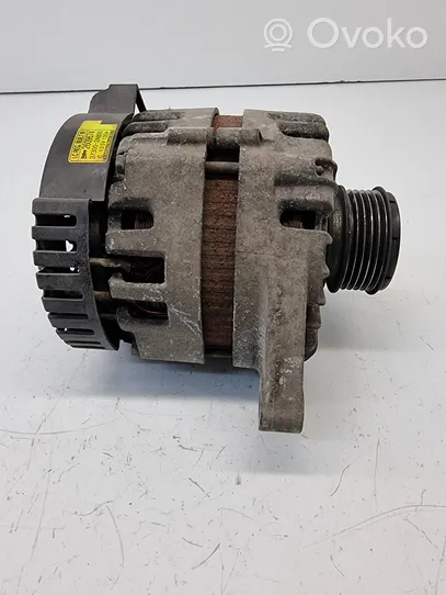 Hyundai i40 Generator/alternator 2609674